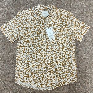 NWT Denim & Flower White Floral Tan Shirt